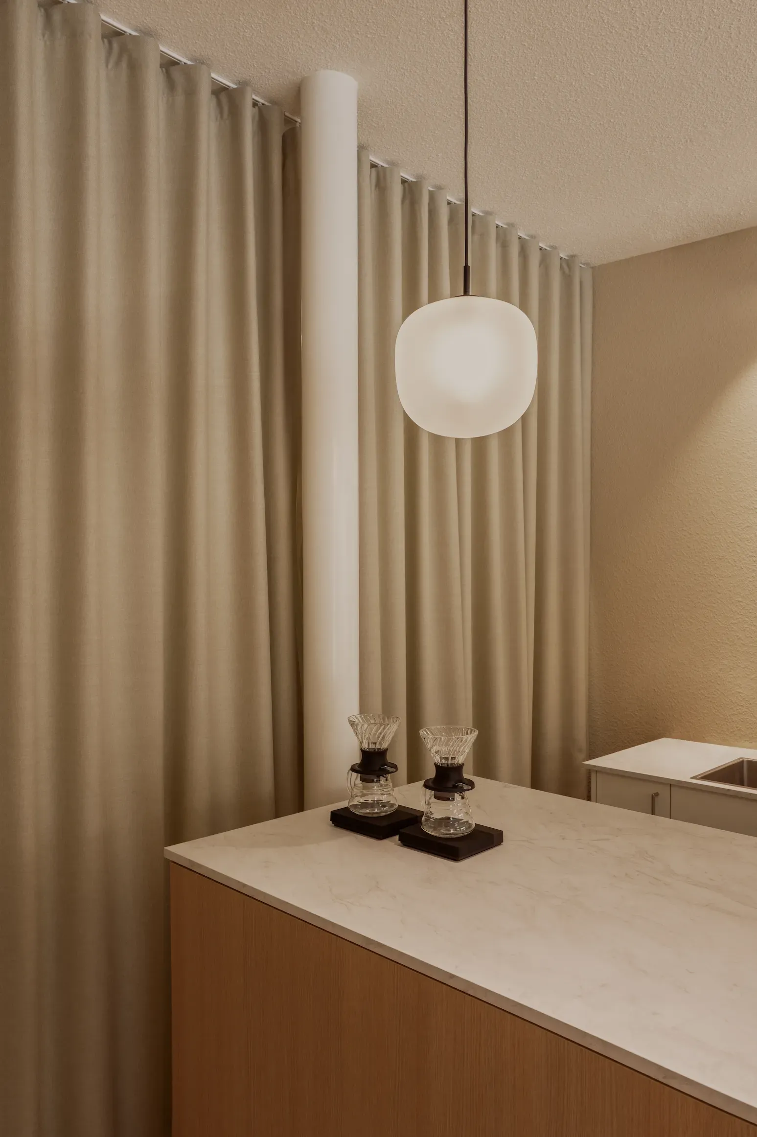 Intro image 3
